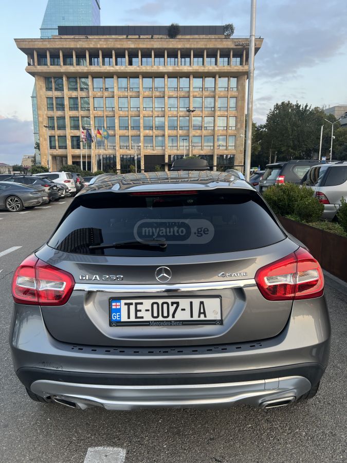 Mercedes-Benz GLA 250 - фото 4