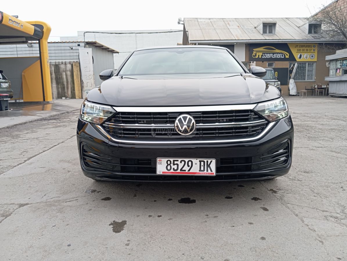 Volkswagen Jetta - фото 3