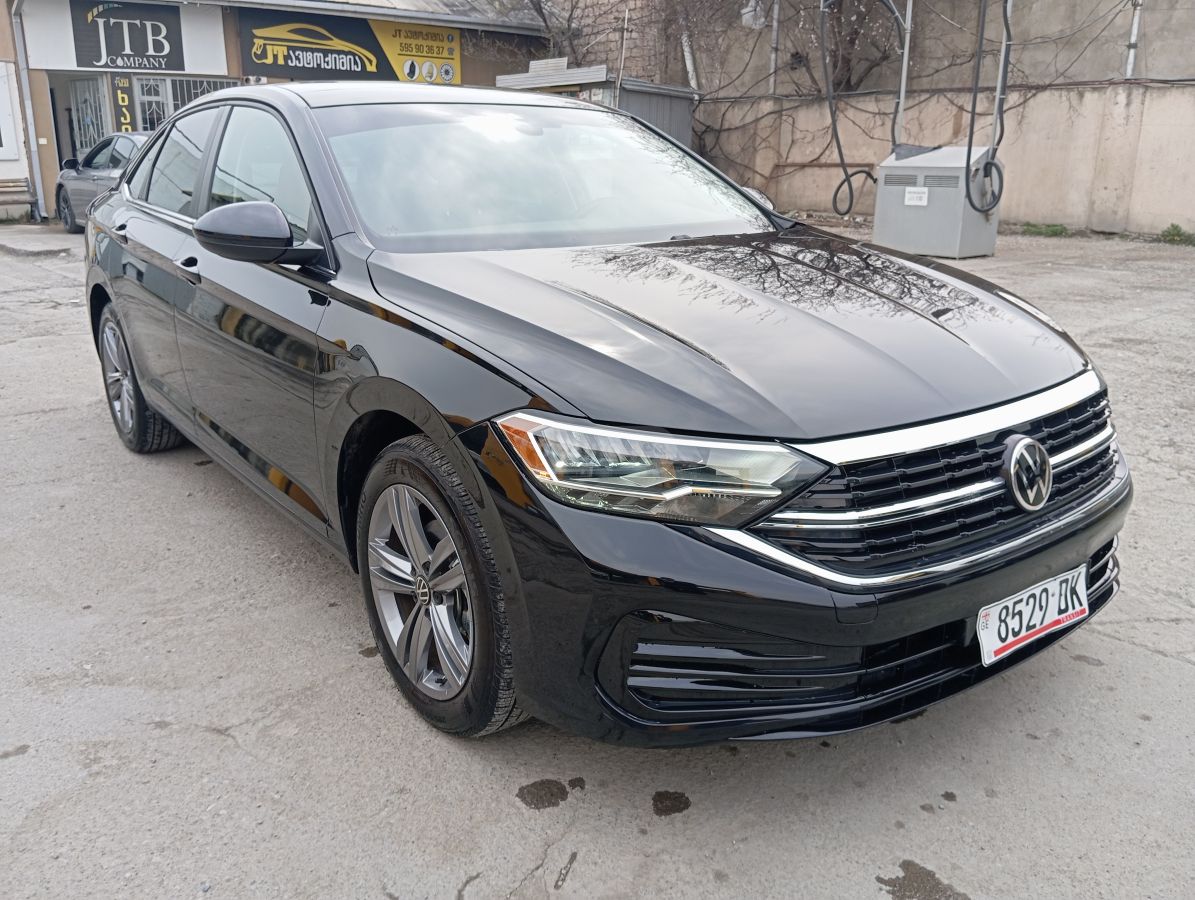 Volkswagen Jetta - фото 4