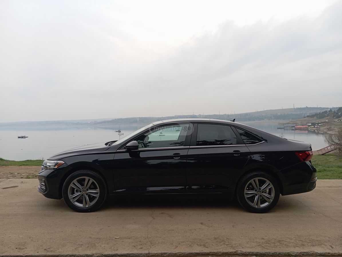 Volkswagen Jetta - фото 9