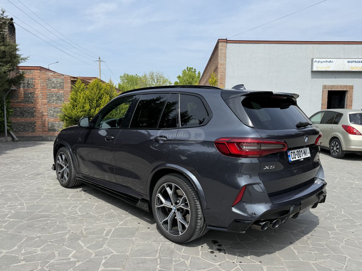 BMW X5 - фото 6