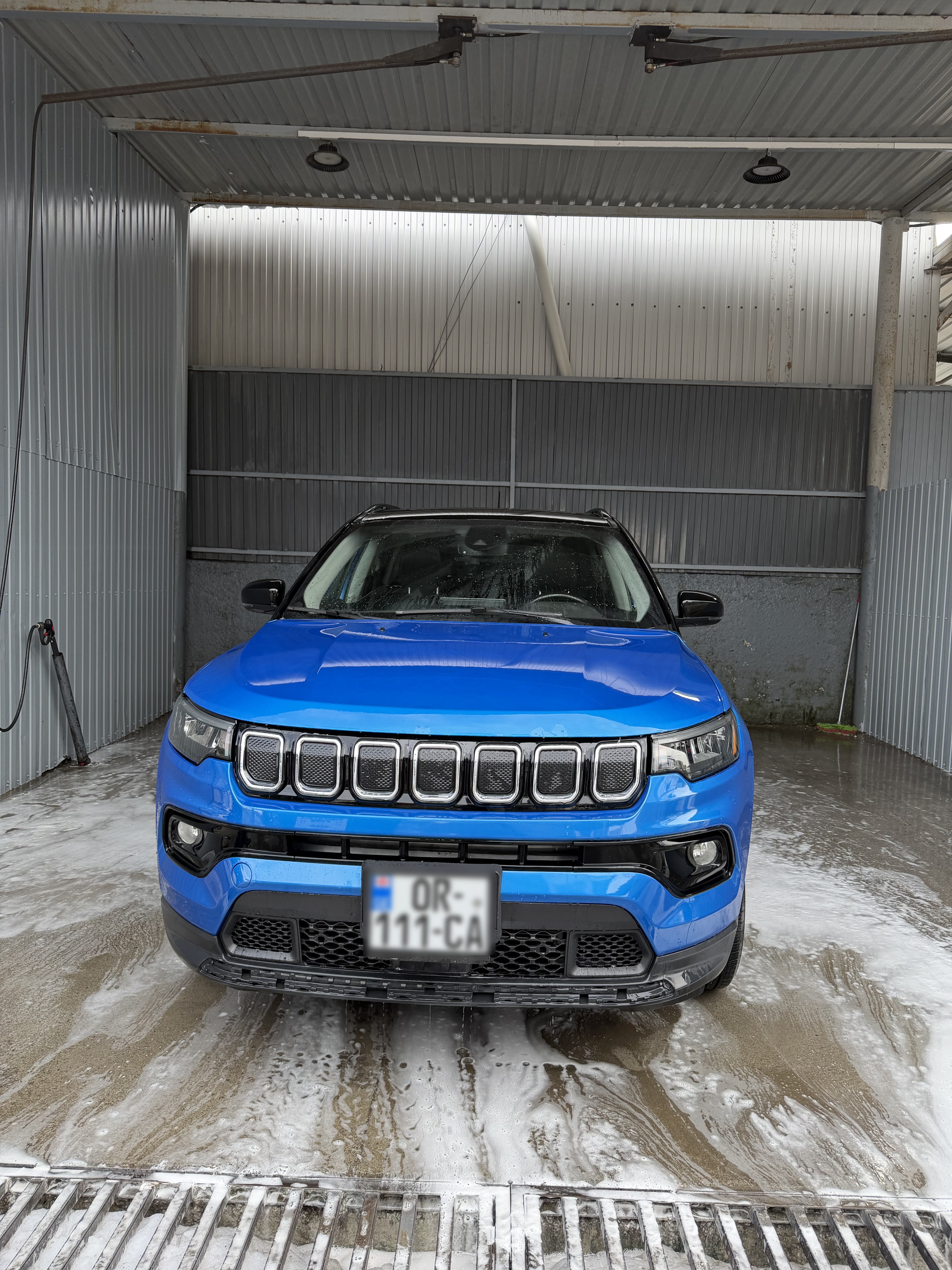 Jeep Compass - фото 1