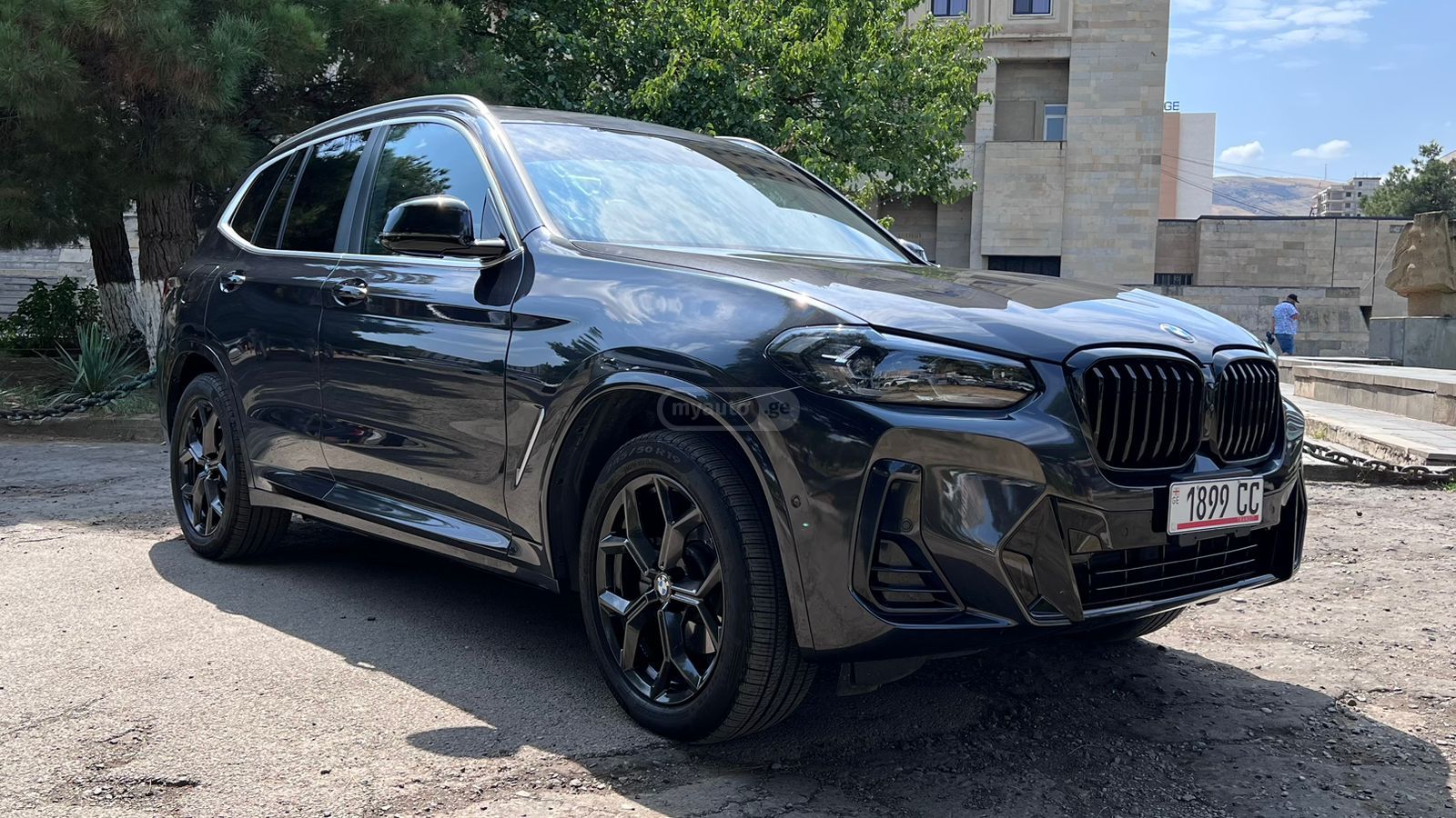 BMW X3 - фото 1