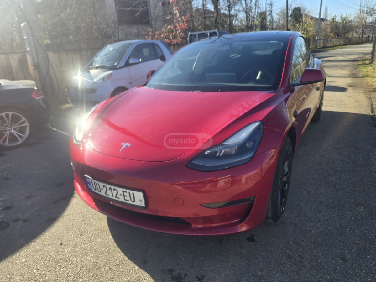 Tesla Model 3 2023 — фото 2 купить в Москве