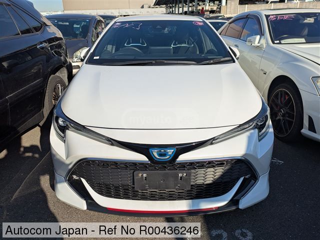 Toyota Corolla - фото 1