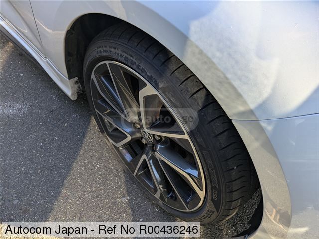 Toyota Corolla - фото 12