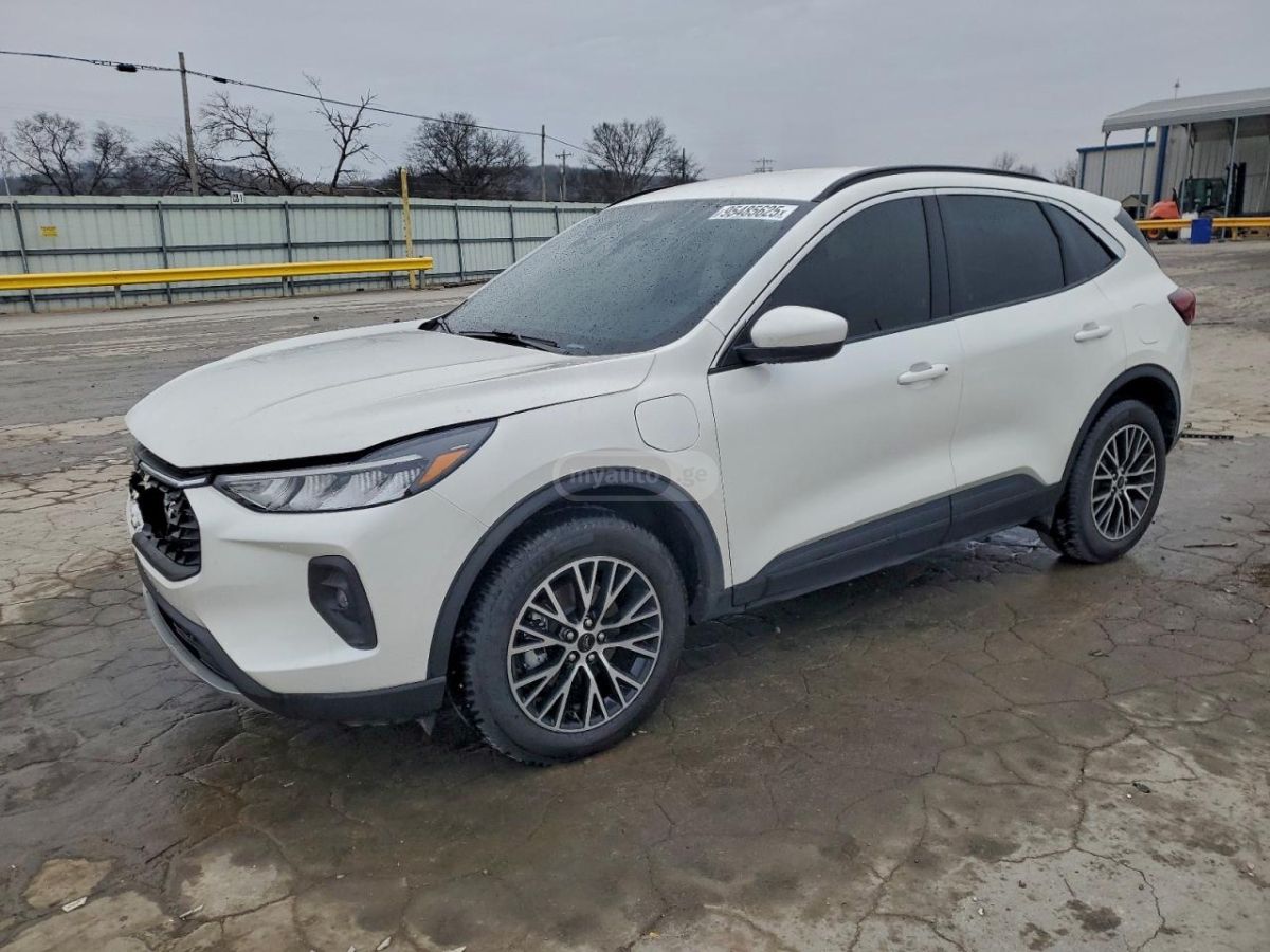 Ford ST-Line Select 4dr All-Wheel D — миниатюра 4