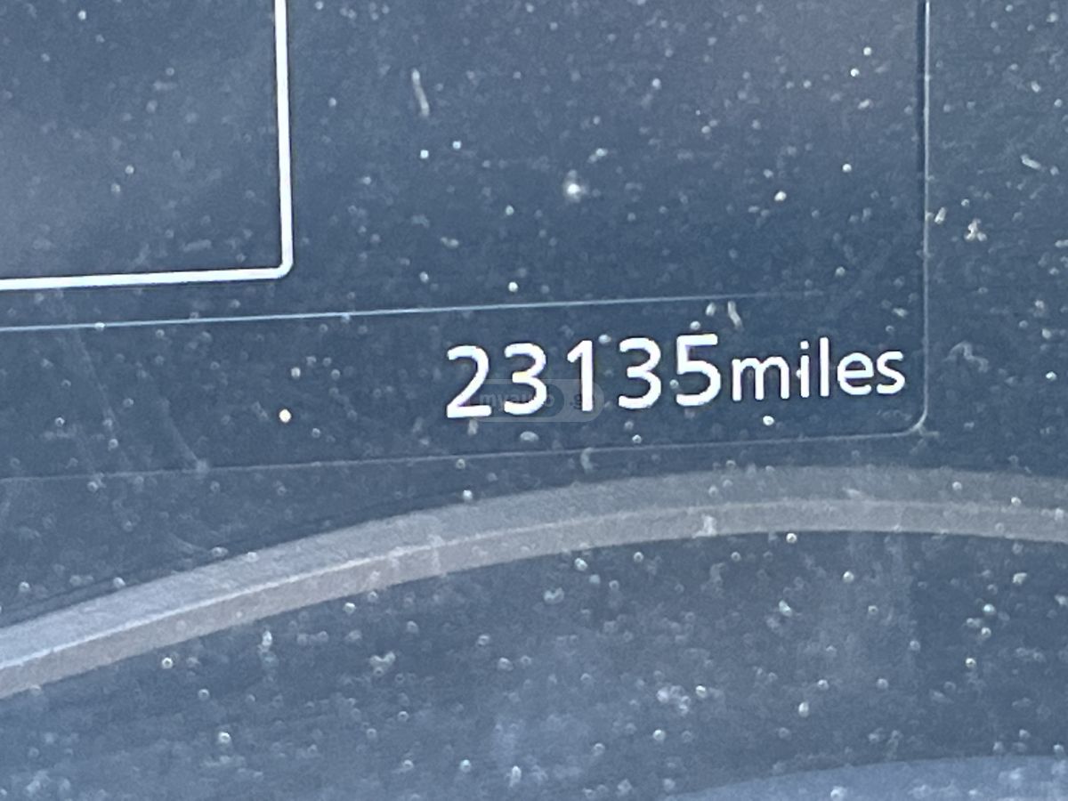 Nissan SV 4dr Front-Wheel Drive CVT — миниатюра 7