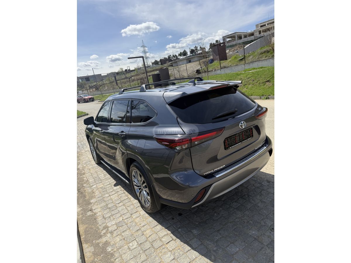 Toyota Highlander - фото 8