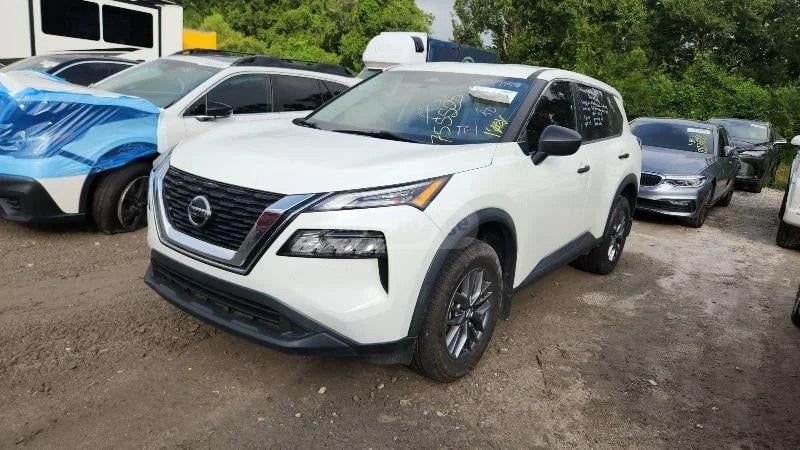 Nissan Rogue - фото 10