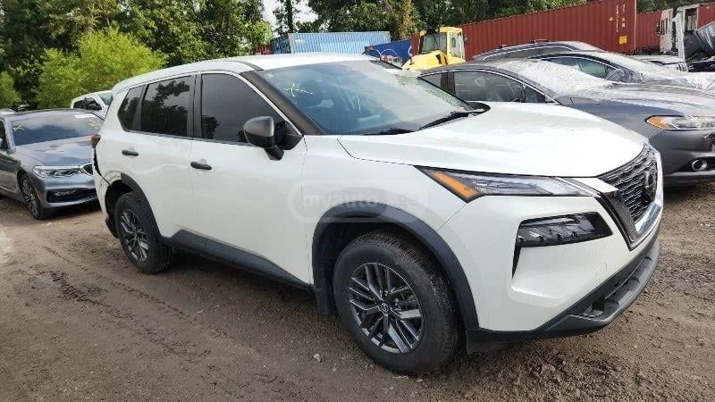 Nissan Rogue - фото 11