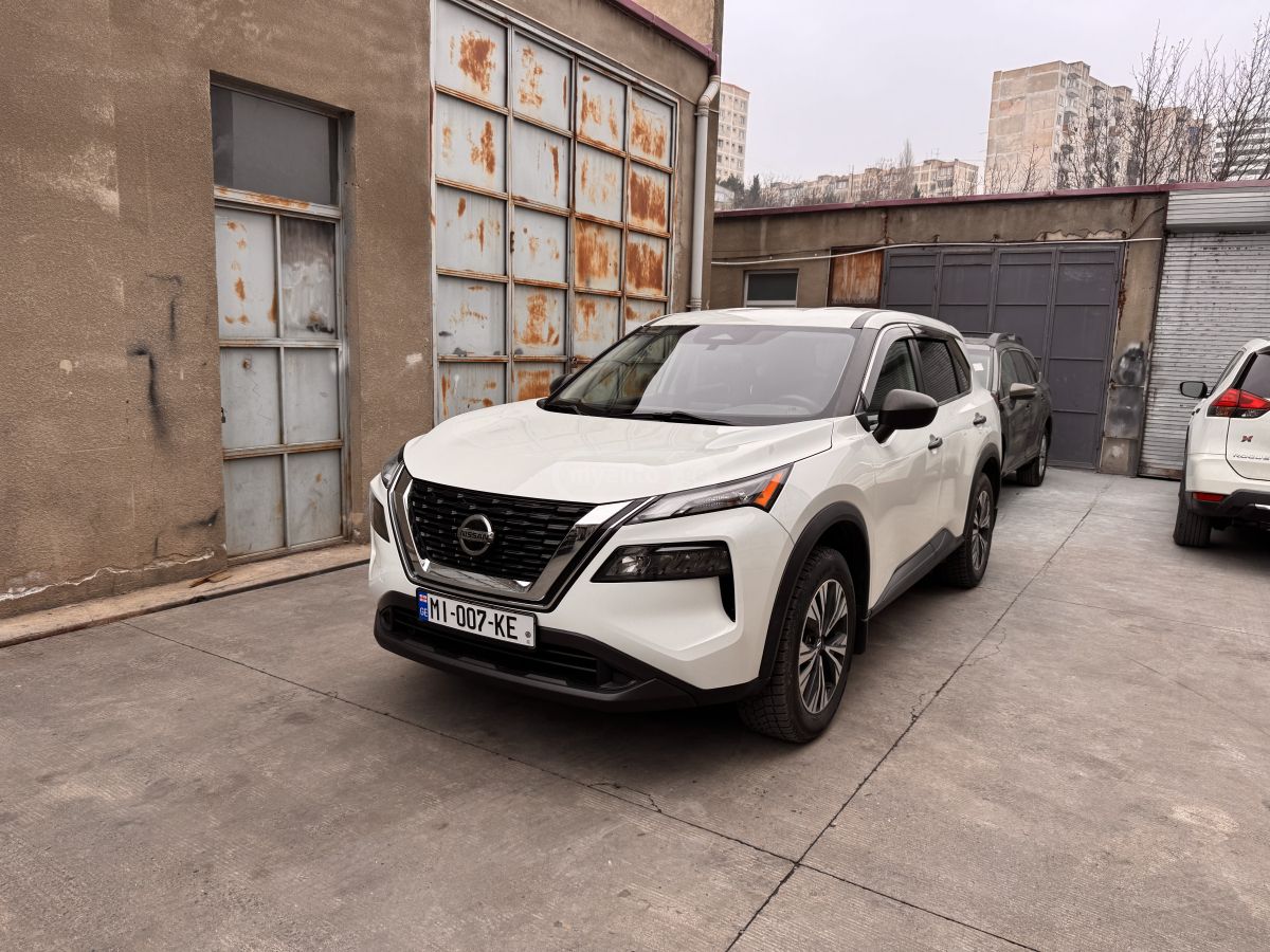 Nissan Rogue - фото 2