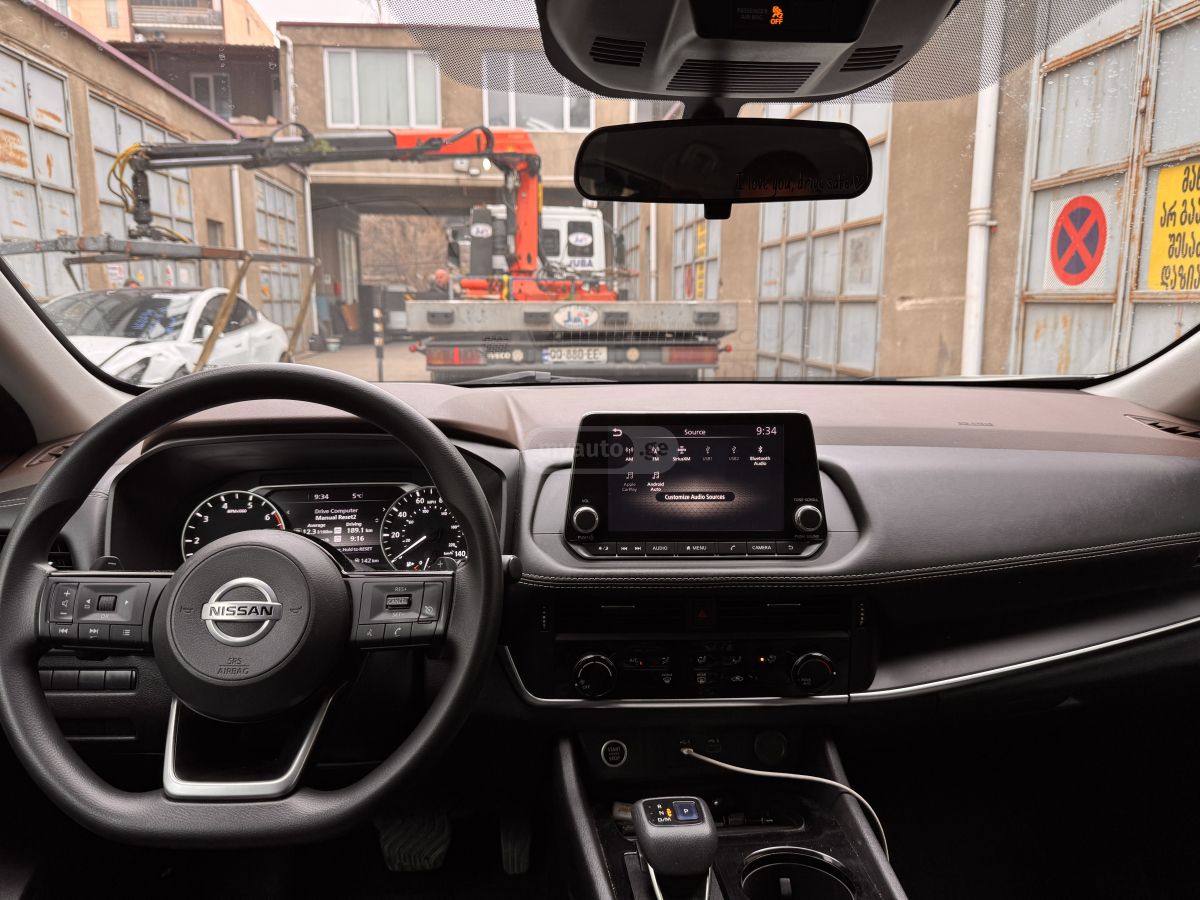 Nissan Rogue - фото 6