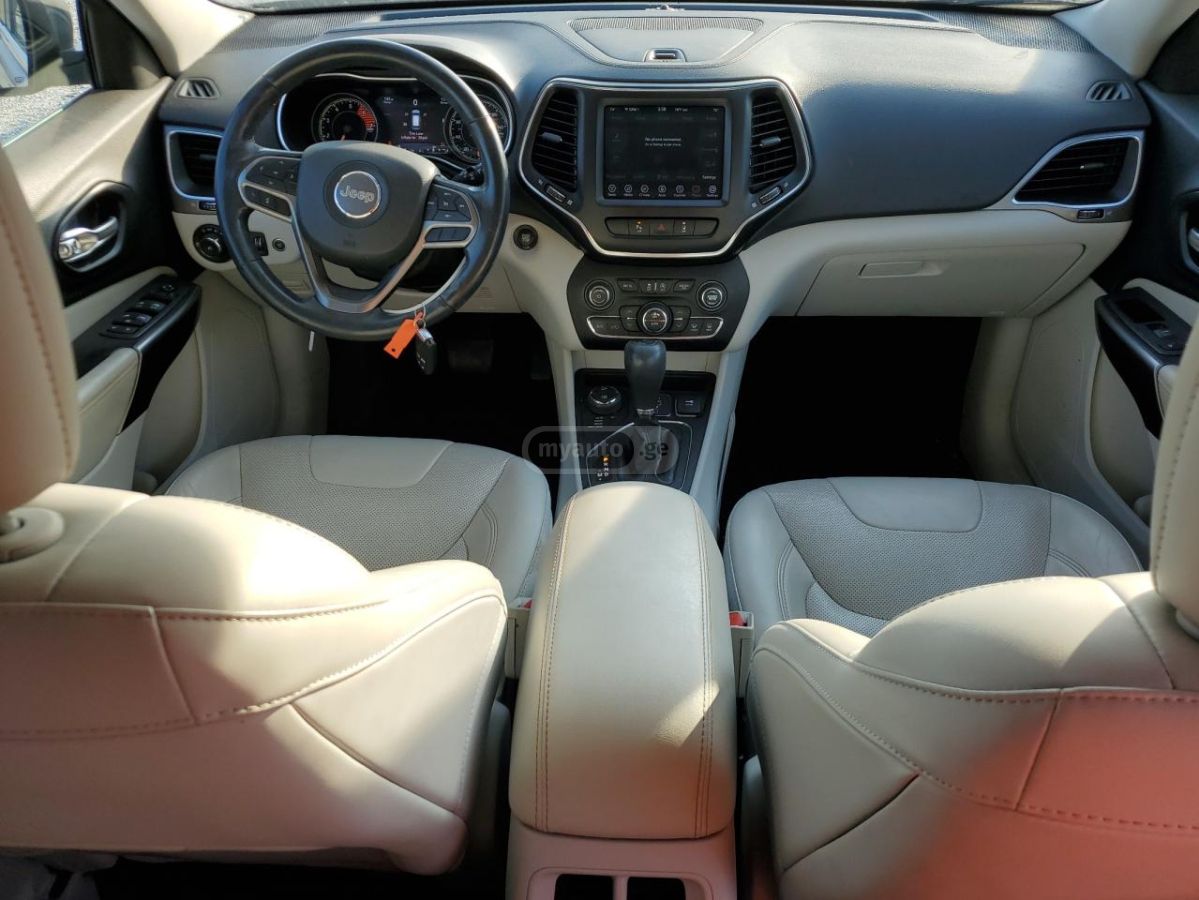 Jeep Cherokee - фото 8