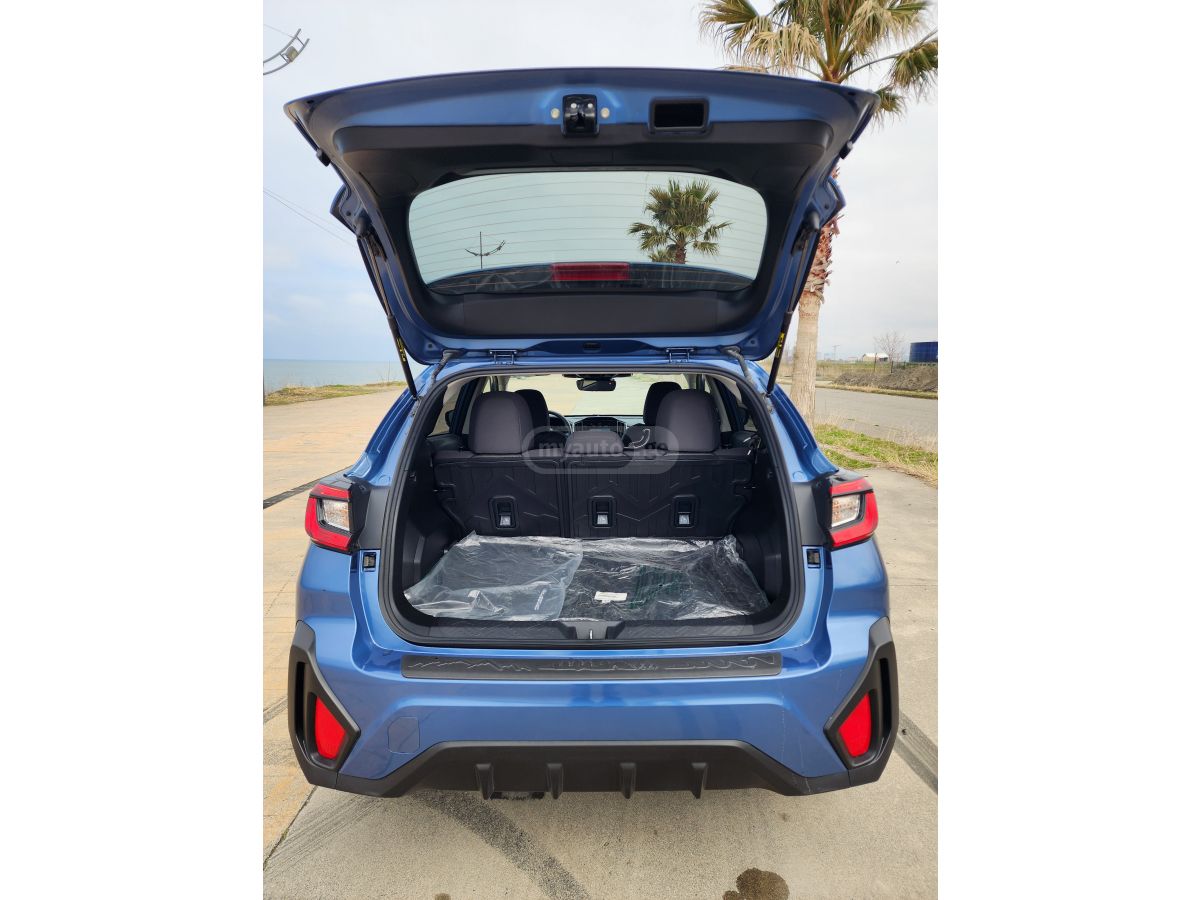 Subaru Base 4dr All-Wheel Drive CVT — миниатюра 7