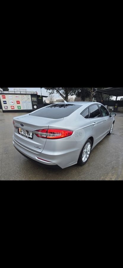 Ford Fusion - фото 6