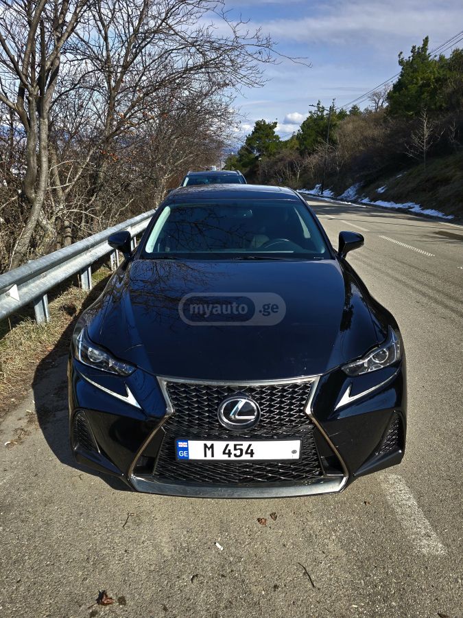 Lexus IS 350 - фото 1