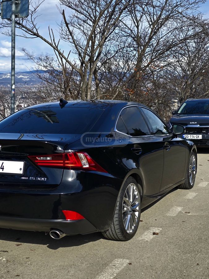 Lexus IS 350 - фото 2