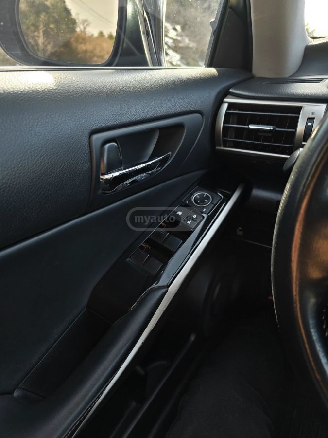 Lexus IS 350 - фото 7