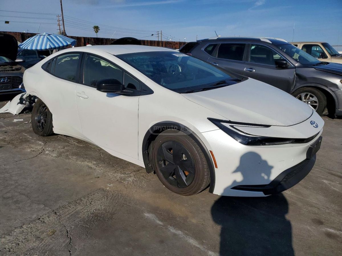 Toyota Prius 2025 — миниатюра 4