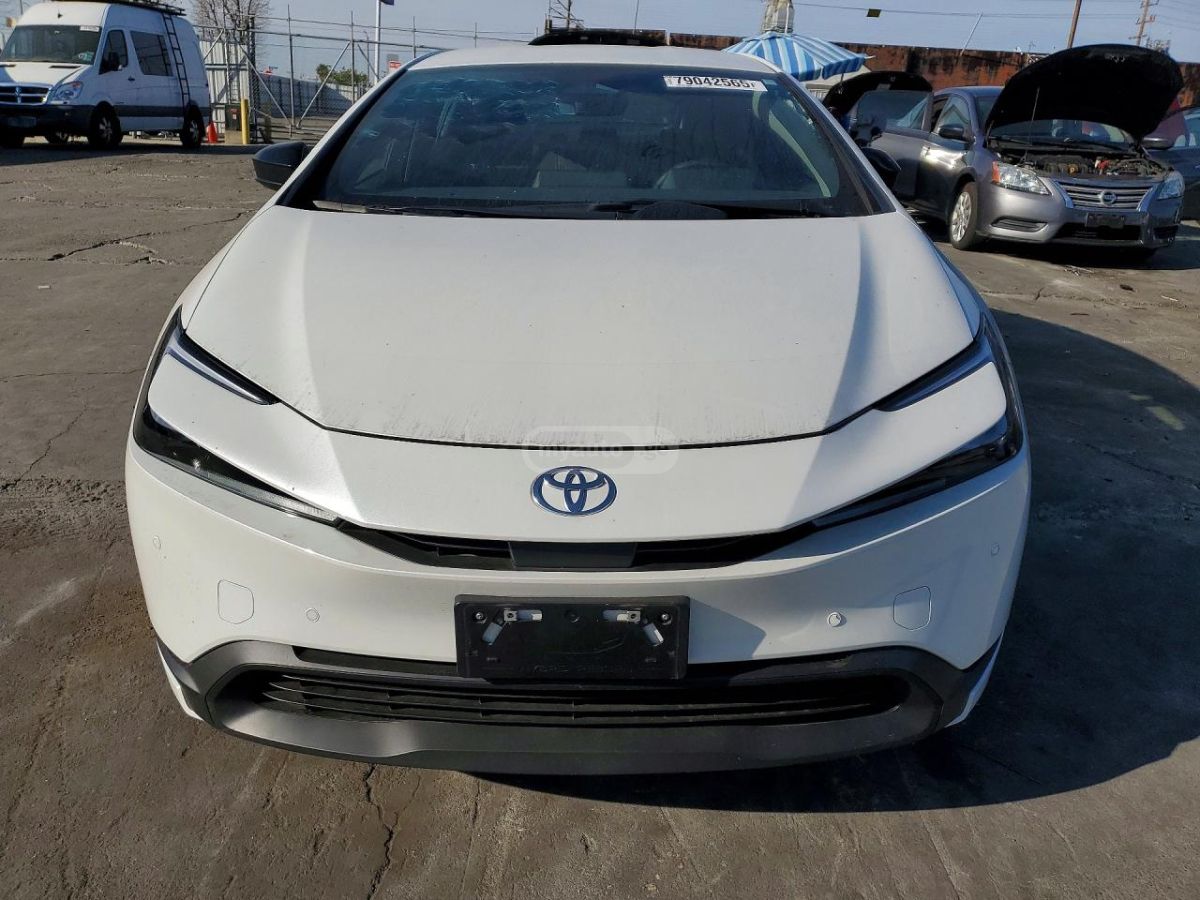 Toyota Prius 2025 — миниатюра 5