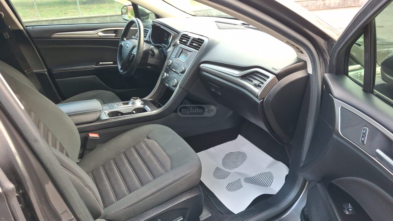 Ford Fusion - фото 10
