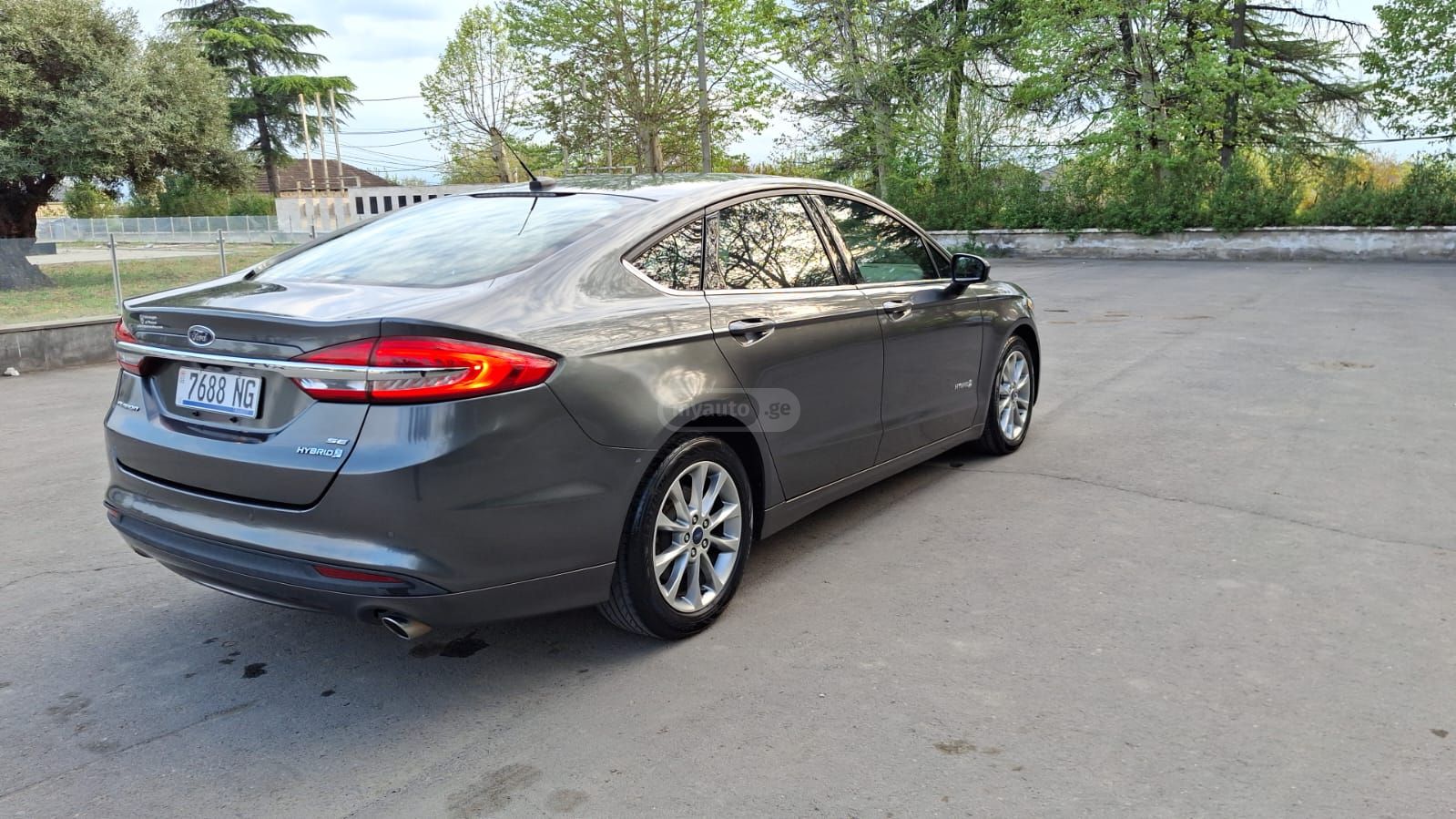 Ford Fusion - фото 6