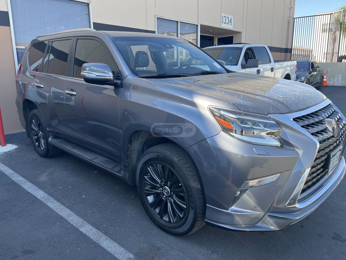 Lexus Base 4dr 4x4 Automatic — миниатюра 3