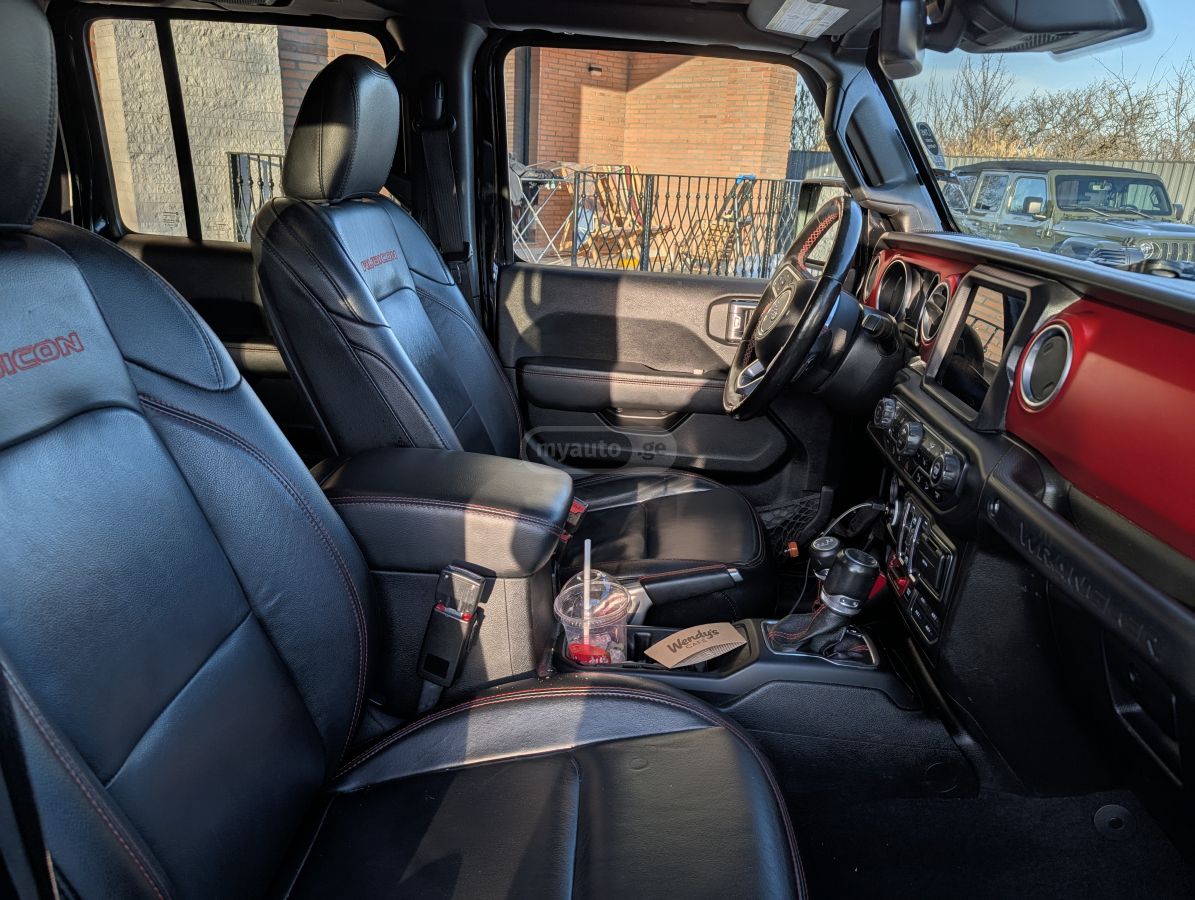 Jeep Rubicon 4dr 4x4 Automatic — миниатюра 15