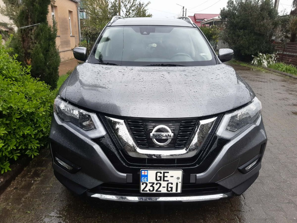 Nissan Rogue - фото 1