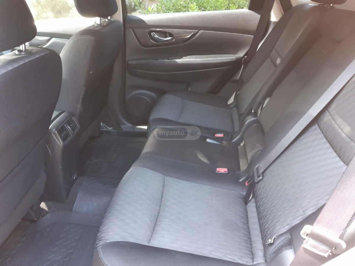 Nissan Rogue - фото 5