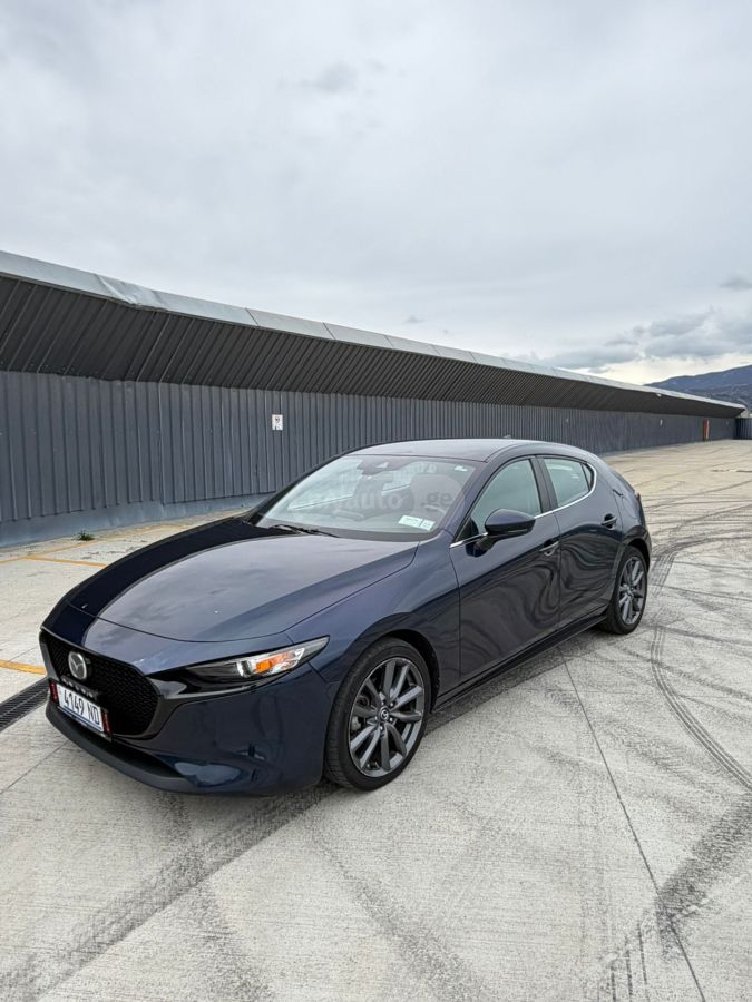 Mazda Mazda 3 - фото 4