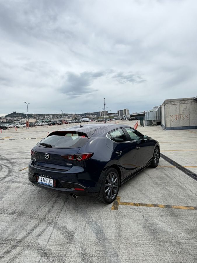 Mazda Mazda 3 - фото 6