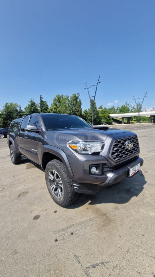 Toyota Tacoma - фото 11