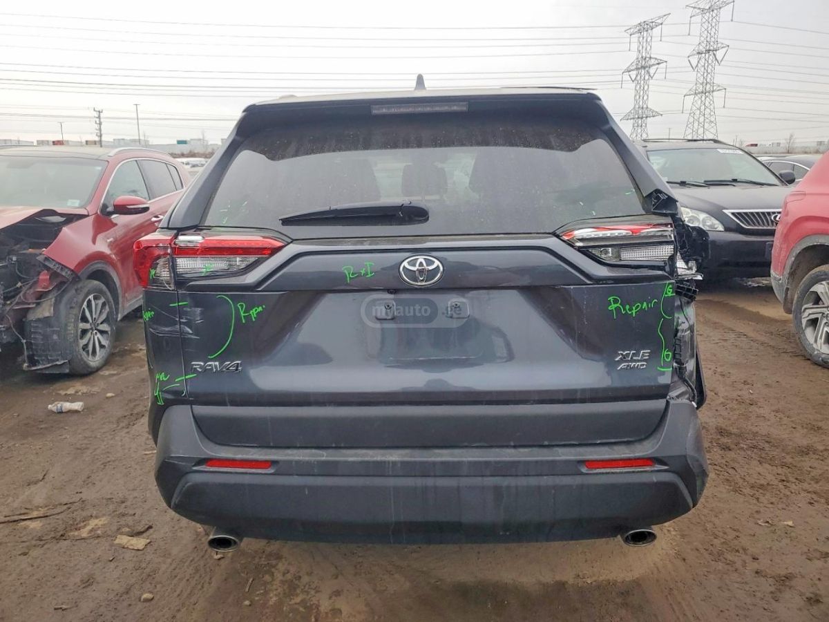 Toyota XLE 4dr All Wheel Drive Automa — миниатюра 6