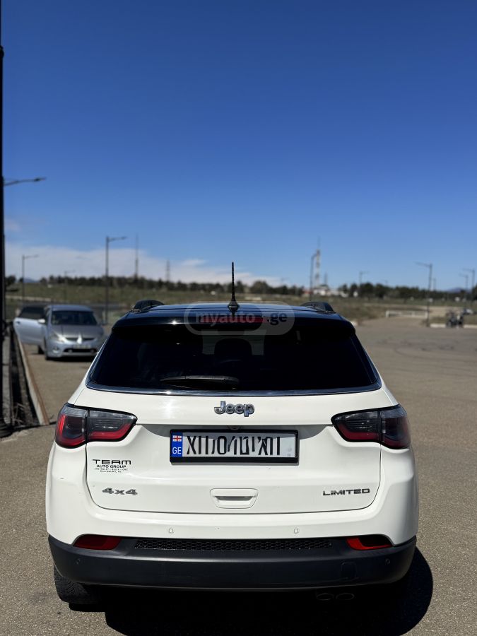 Jeep Compass - фото 5