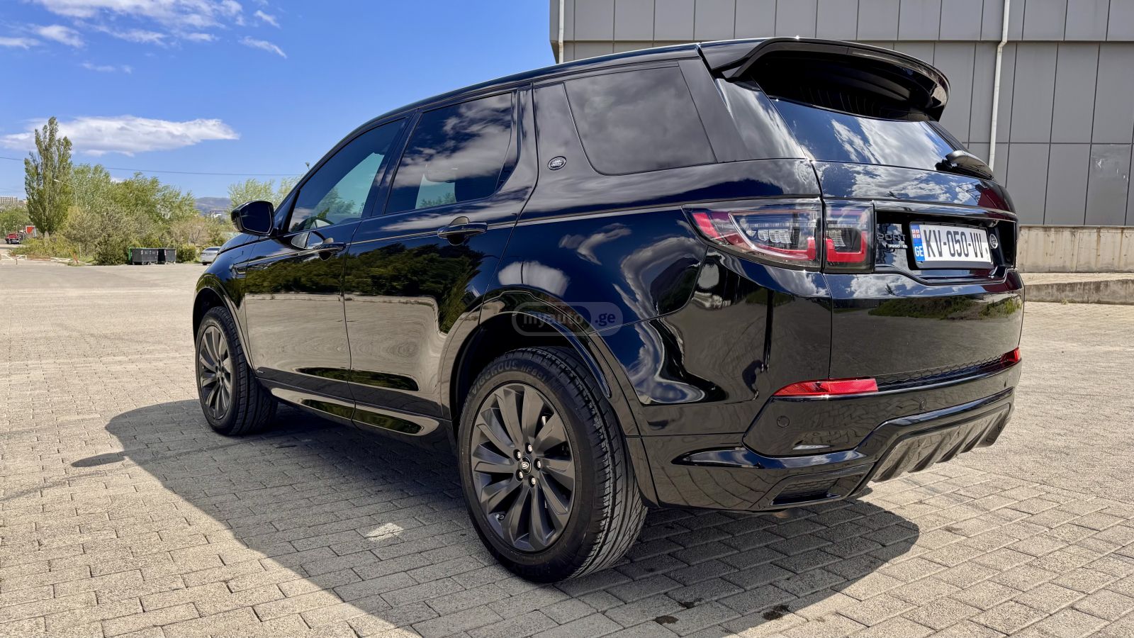 Land Rover Discovery Sport - фото 8