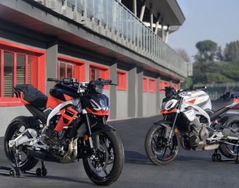 Aprilia Tuono 457