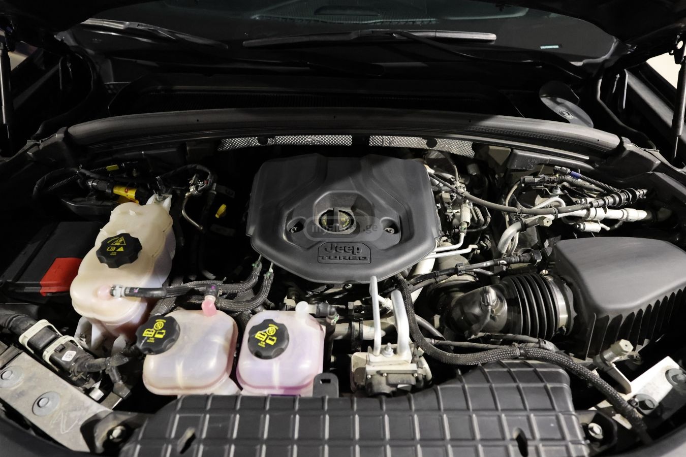 Jeep Trailhawk 4xe Plug-in Hybrid — миниатюра 9