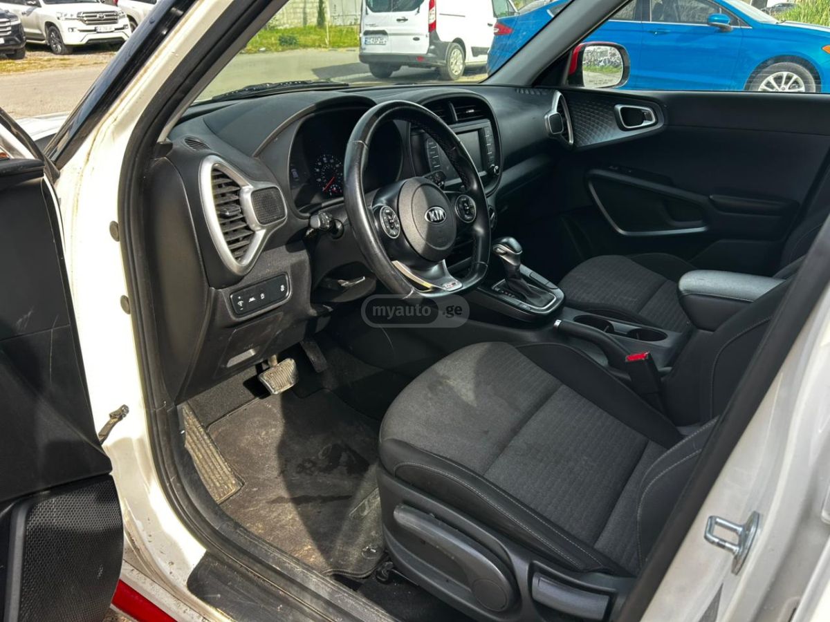 Kia Soul - фото 10