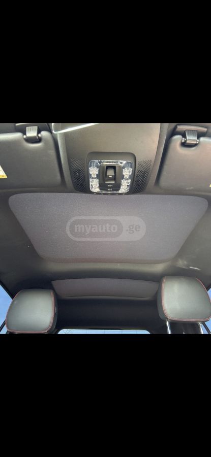 Mercedes-Benz Base GLA 250 4dr All-Wheel Dri — миниатюра 10