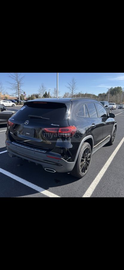 Mercedes-Benz Base GLA 250 4dr All-Wheel Dri — миниатюра 4