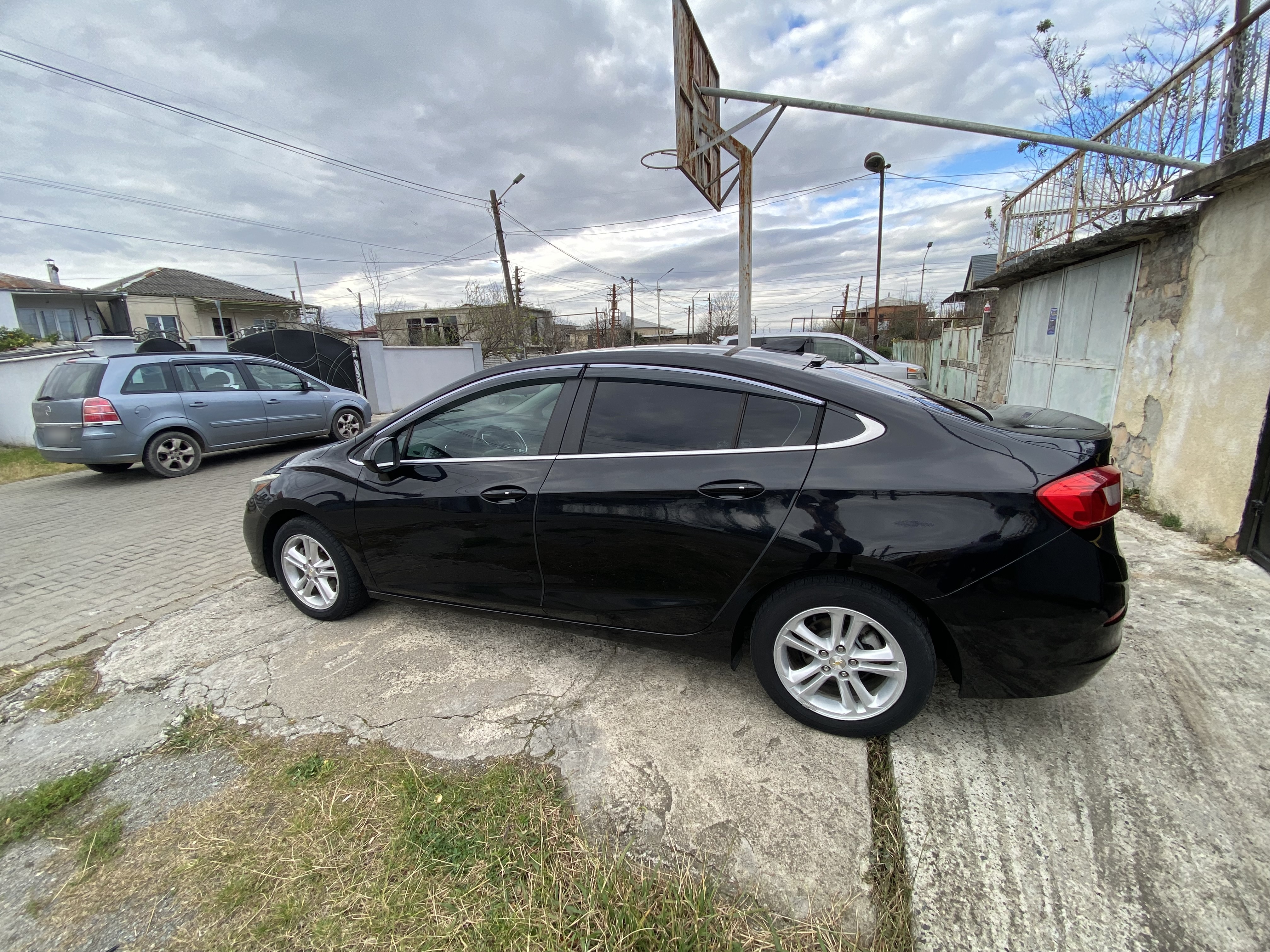 Chevrolet Cruze - фото 2