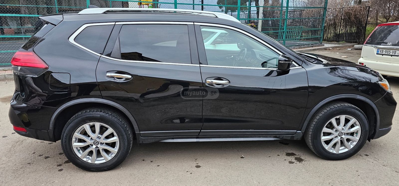 Nissan Rogue - фото 7