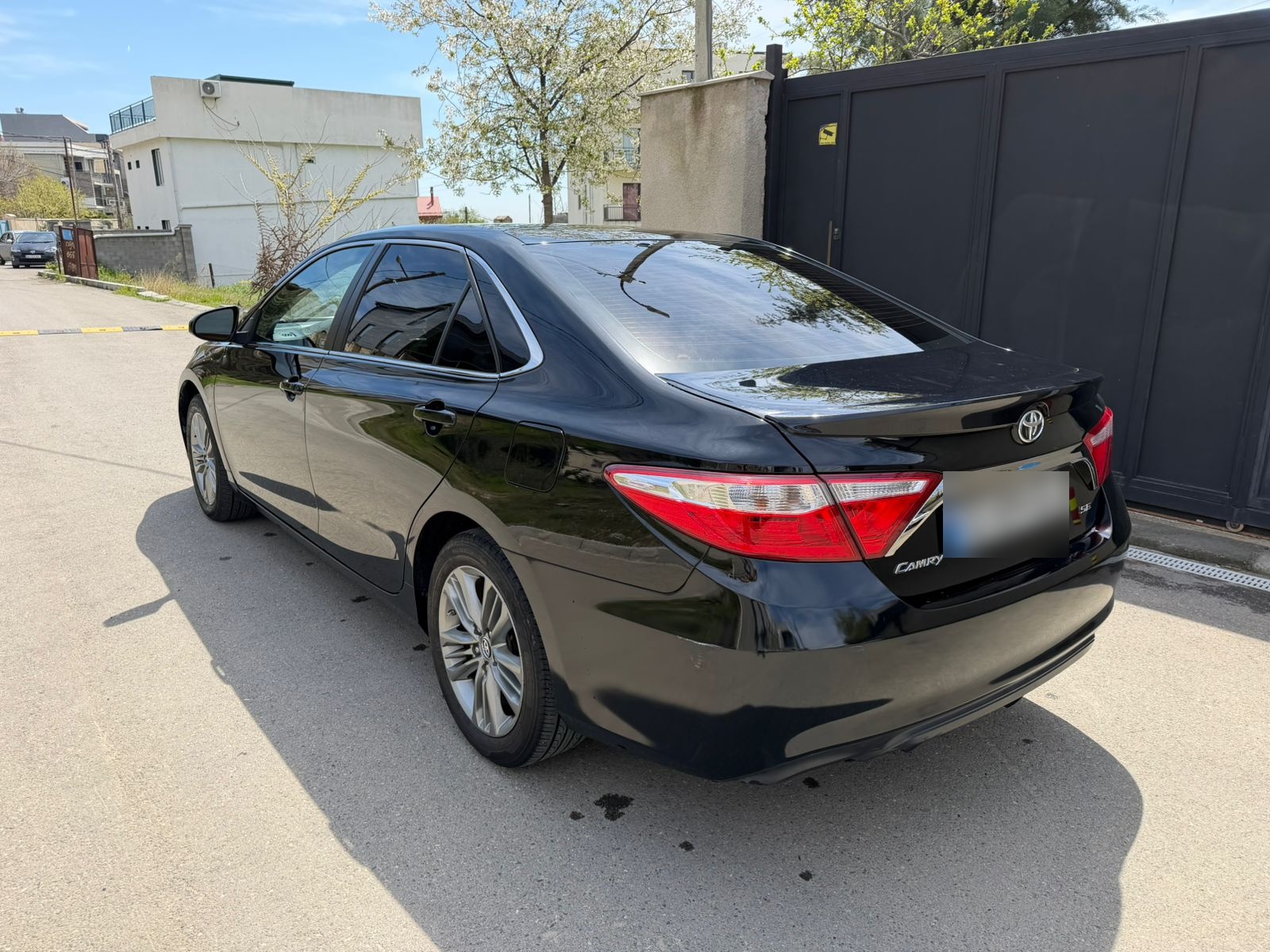 Toyota Camry - фото 6