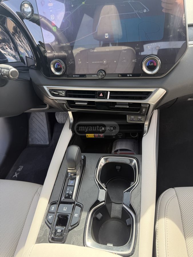 Lexus RX 350 - фото 9