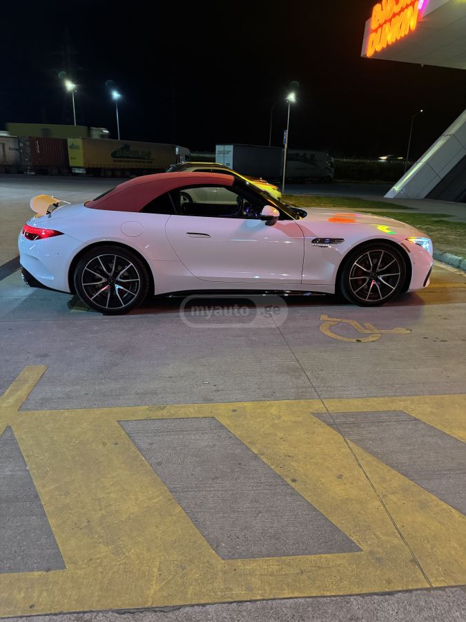 Mercedes-Benz SL 55 AMG - фото 8