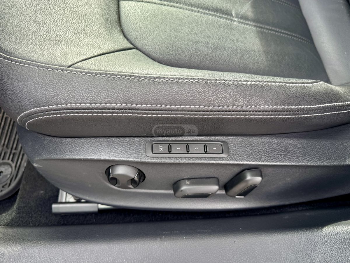 Volkswagen Passat - фото 10