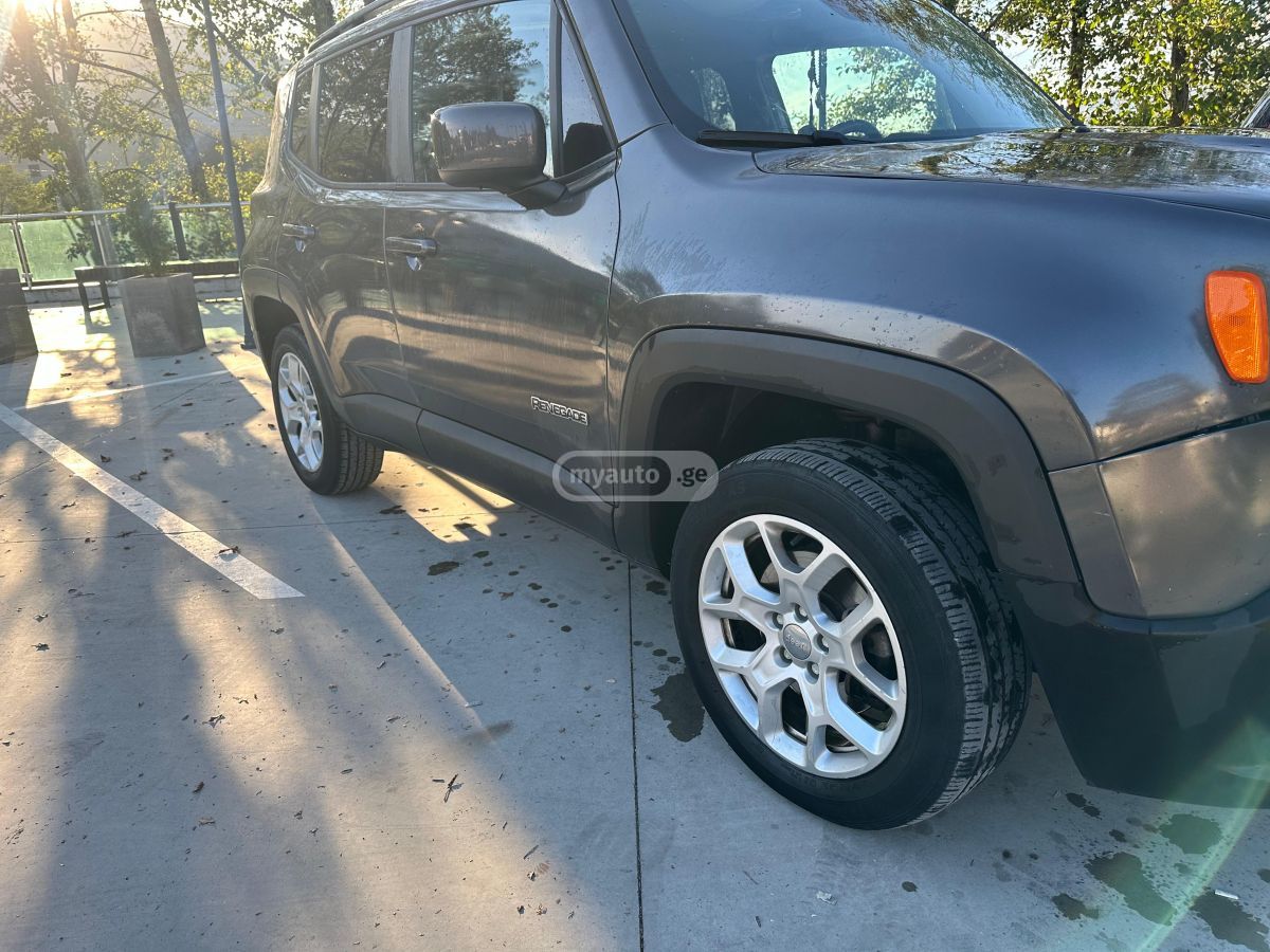 Jeep Renegade - фото 6