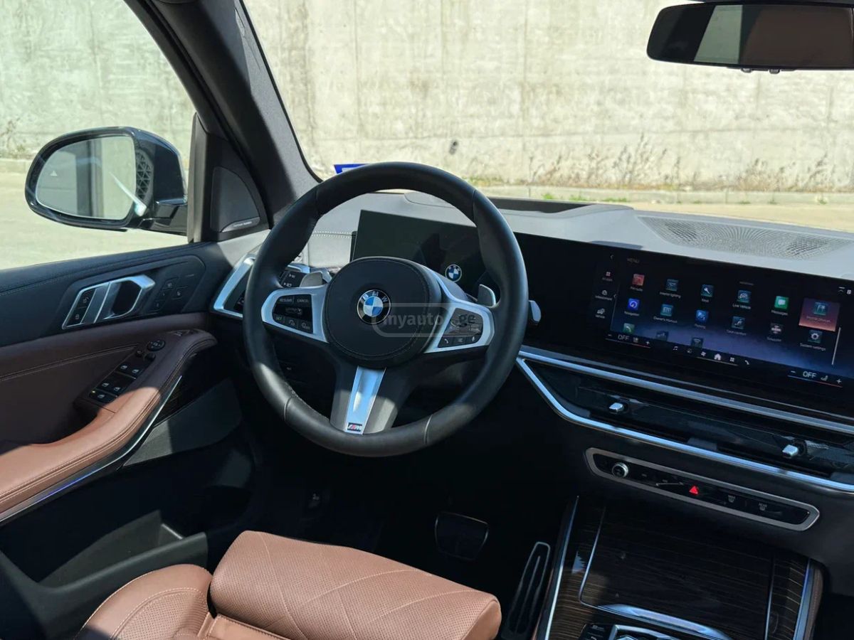 BMW X5 - фото 12